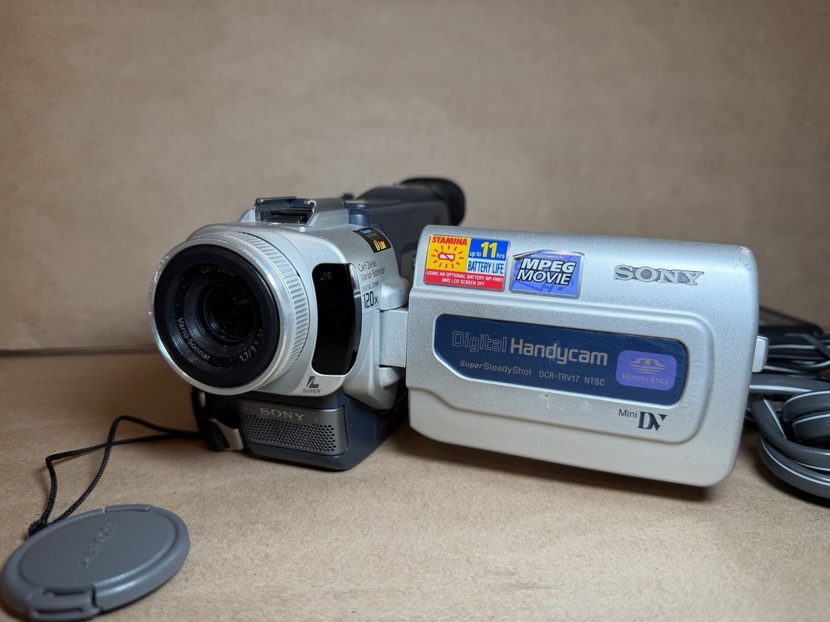 Sony Handycam DCR-TRV17 Digital Camcorder miniDV Video Camera