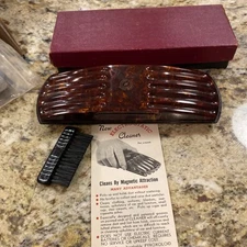 Vintage Electro Static Cleaner Handheld Clothing Lint Remover Rectangle