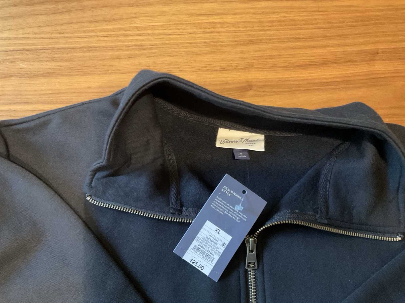 universal thread pullover sweatshirt - image 3