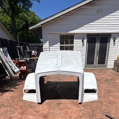 2011 Kenworth T800 Hood In White Good Used Condition Great Deal Local Pick Up