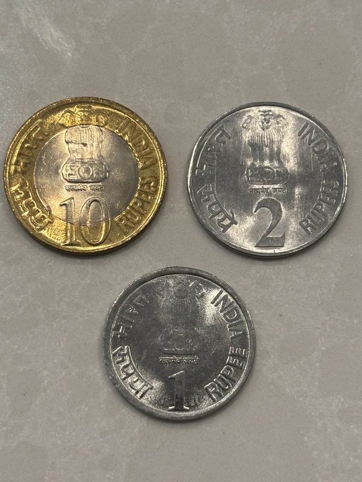 3 India 1,2,10 Rupee Coins 2010 Platinum Jubilee Reserve Bank Of India UNC #13 - Image 2 of 2