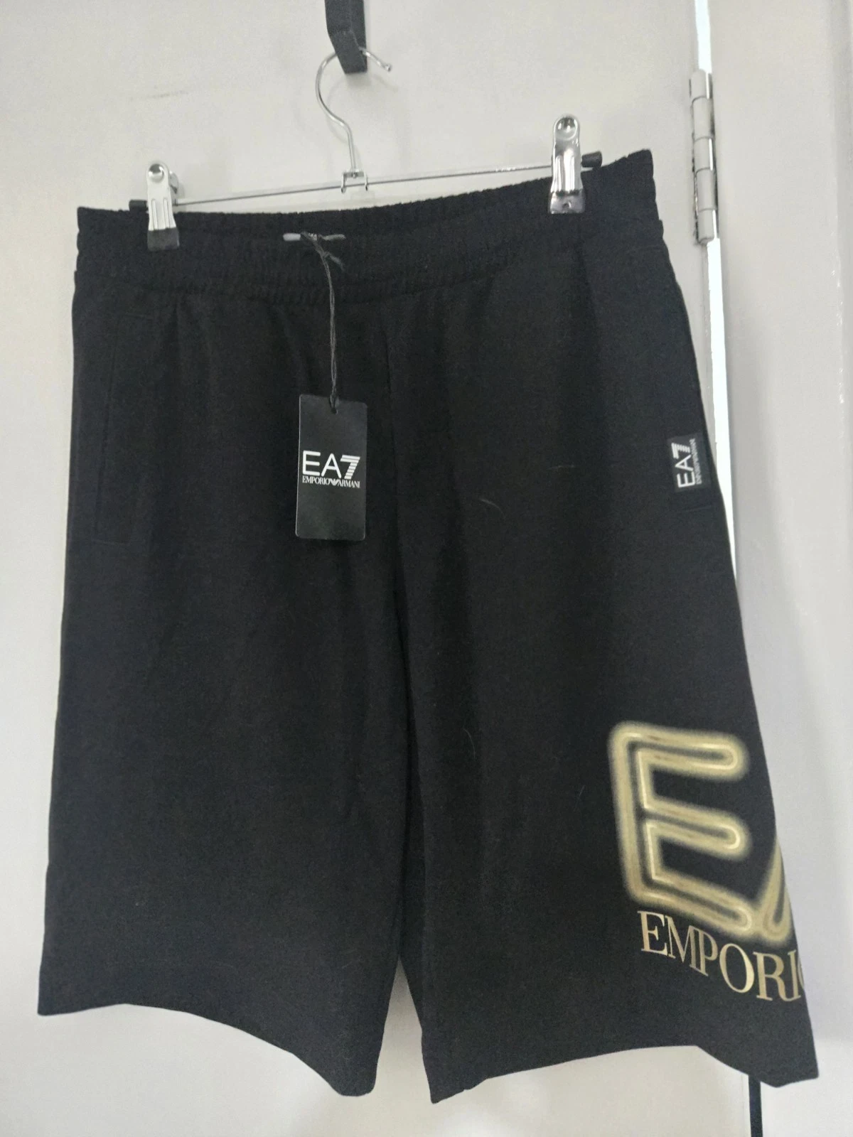 Brandnew Kids Boys Emporio Armani Shorts Black Casual Summer Wear Lounge Age 14
Opens in a new windo