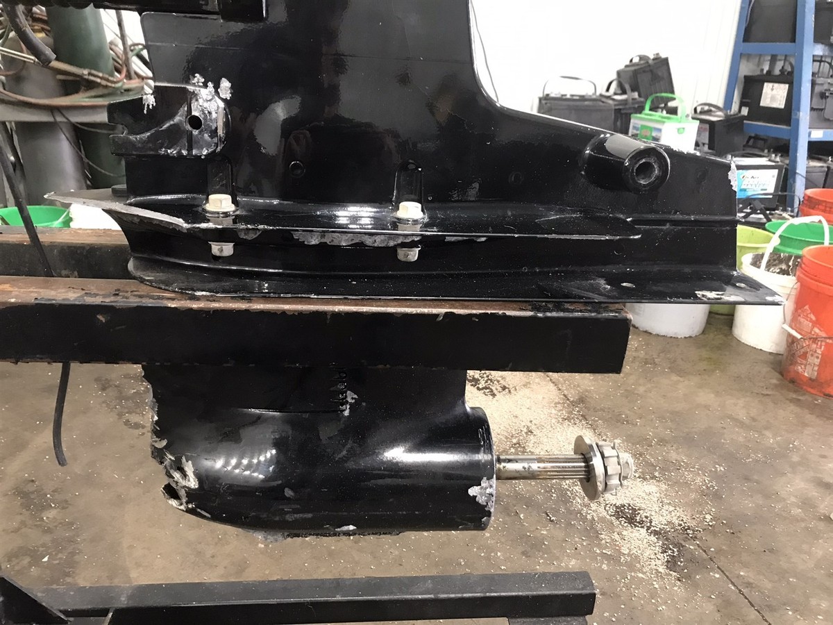 Mercury marine MerCruiser Alpha 1 Gen 2 out drive outdrive NO SALT