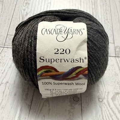Cascade Yarns 220 Superwash Wool 100g 3.5oz Gray Color #200 Light #3