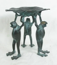 SPI San Pacific Int. Frogs Sculpture Statue Aged Painted Brass Pedestal Ashtray