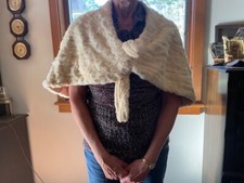 Rare vintage find, plush ivory/cream mink cape with pink satin lining