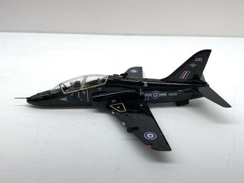 1/72Corgi Aviation Archive AA36003 British Aerospace Hawk T.1A '208'(R) Squadron - Picture 5 of 12