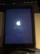 Apple iPad Air 1st Generation A1474 16 GB, Wi-Fi, 9.7 in - Space Gray