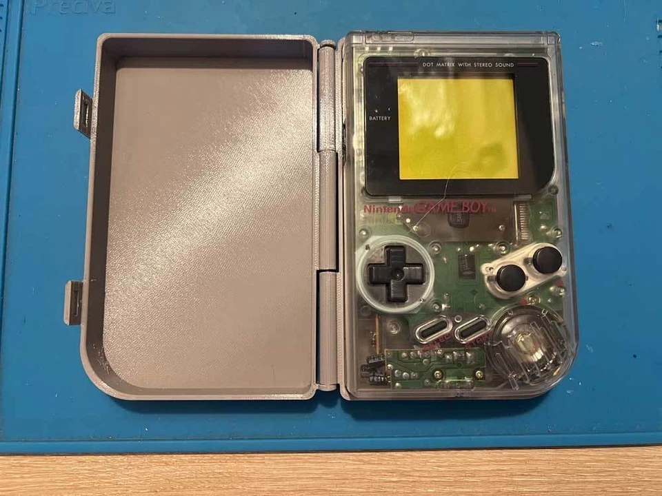 Game Boy DMG Hard Travel Case - 7 Color Options! - Image 4 of 4