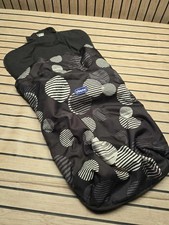 A Chicco Stroller Pushchair Footmuff Liner Cosy Toes Grey White Striped Circles