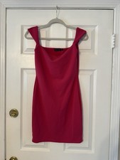 Pretty Little Thing Women’s Size 8 Sleeveless Pink Mini Dress