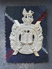 Kings Own Scottish Borderers, Victorian Army Cap Badge With Tartan Backing