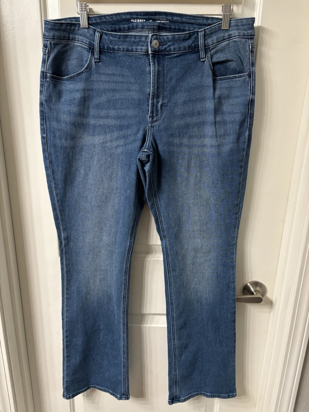 Old Navy Women's Blue Mid Rise WOW Bootcut Jeans sz 16