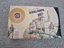 VINTAGE AIRFIX 1/32 AFRIKA KORPS WW2 27/29 SOLDIERS KIT 51457-0 TARGET BOX