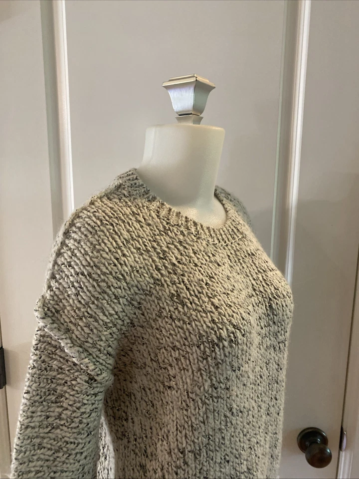 J. Suéter feminino Crew robusto malha marfim cinza gola redonda tamanho P algodão lã alpaca - Imagem 3 de 4
