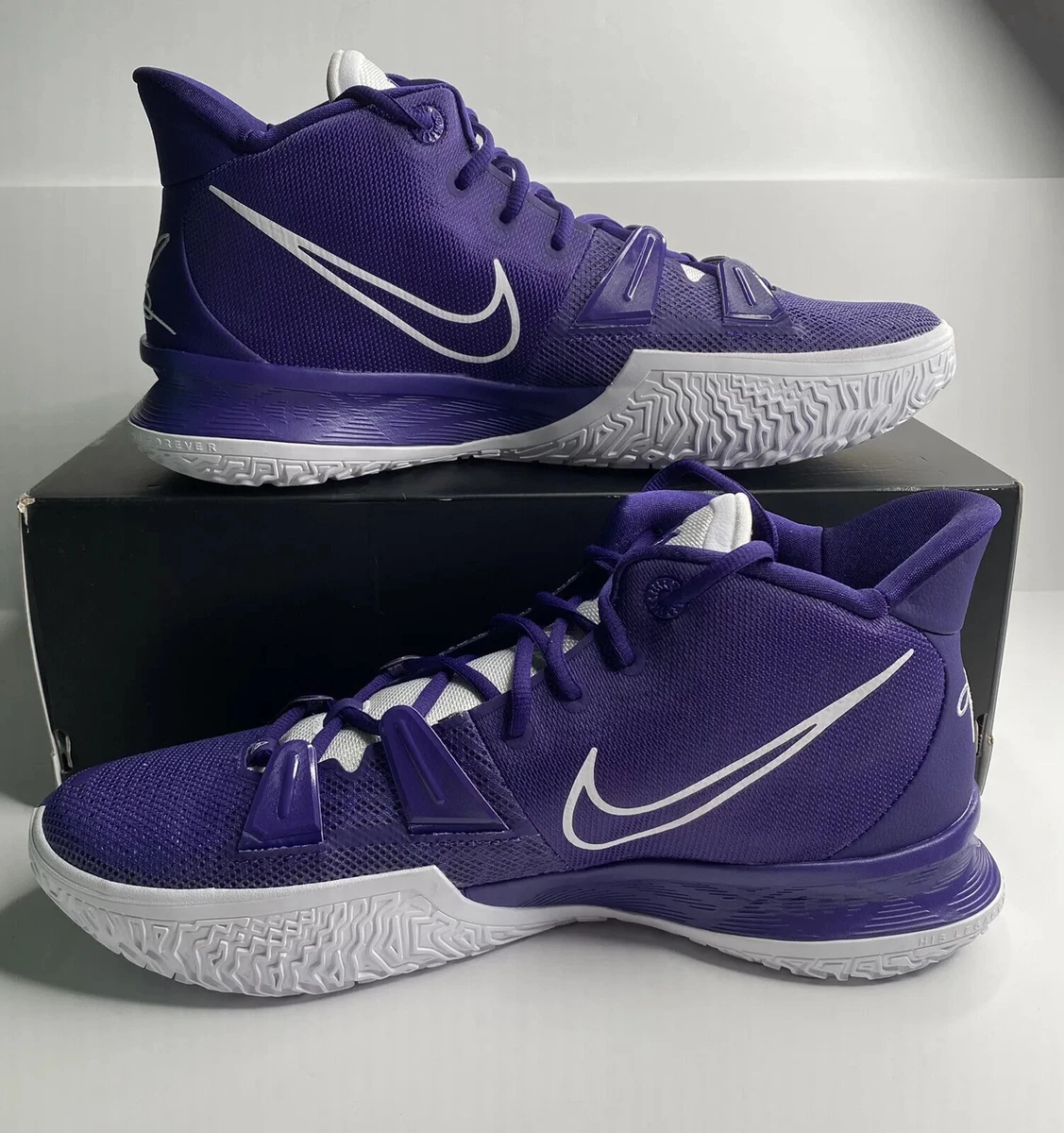 Nike Kyrie 7 TB Promo Basketball Shoes Court Purple Mens Size 15
