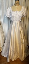 MORI LEE Womens White Silk/lace /Pearls L Wedding Dress / Train Sz L-XL Used