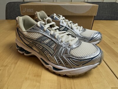 ASICS Gel Kayano 14 Men Size 4 /Women Size 5.5 Cream Pure Silver 1201A019-105