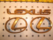 Lexus 1993 Es300 Gold Plated Front Hood Rear Plastic Lexus Oe 1 Set Of 3 Emblems