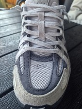 nike schuhe herren 42  in grau