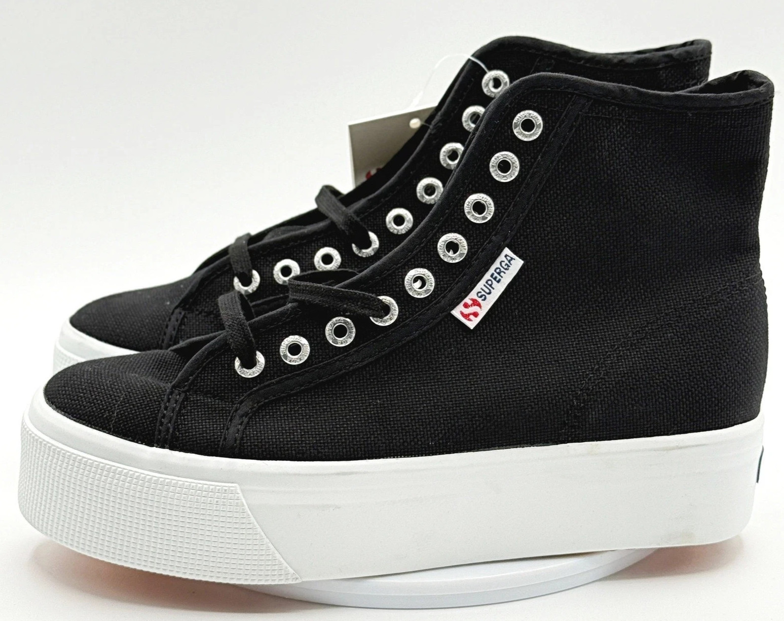 Womens Size 5 -nwb