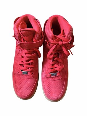 Nike Air Force 1 High Top Sneaker in Rot aus Wildleder