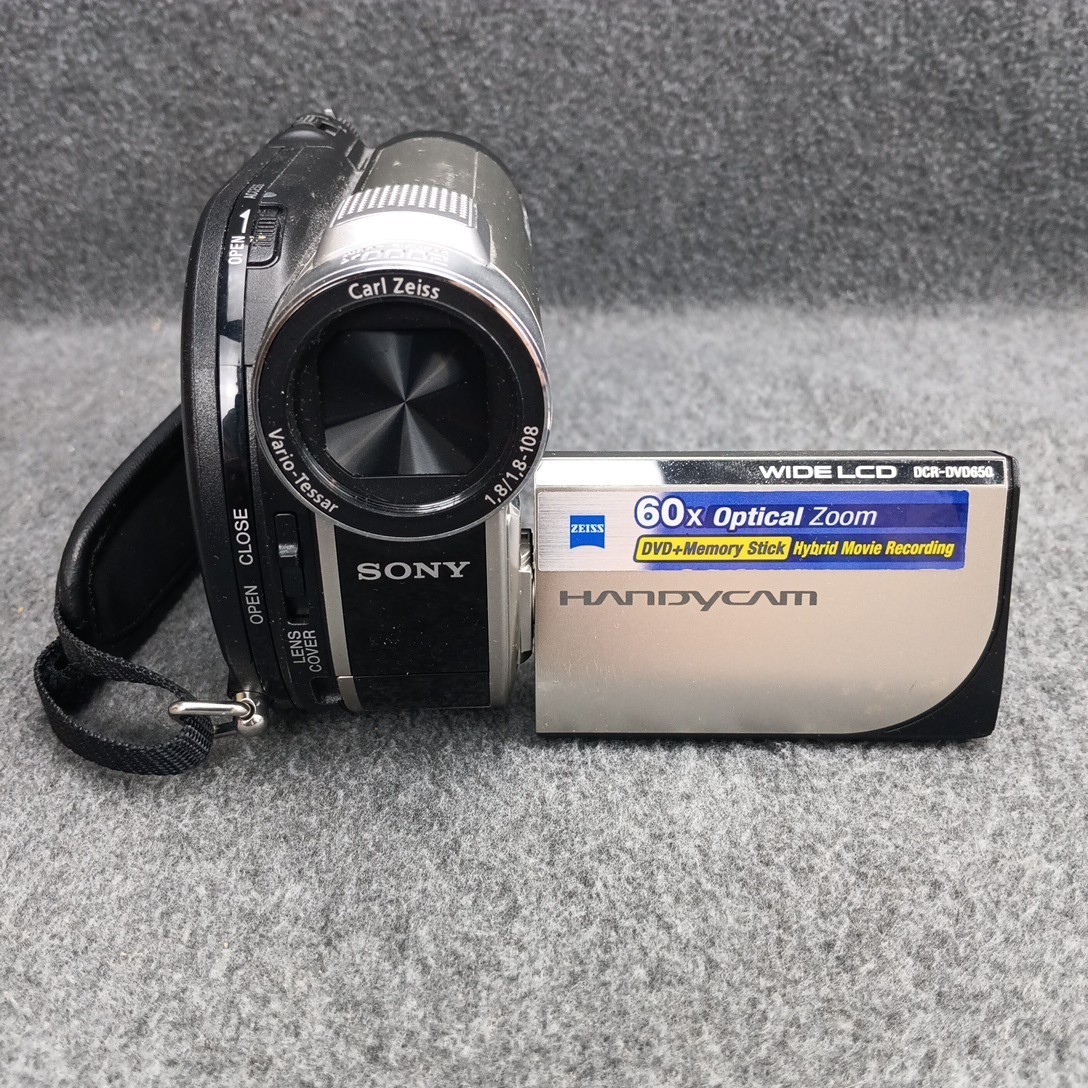 Sony Handycam DCR-DVD650 60x Optical Zoom Video Camera Hybrid Sony Handycam DCR-DVD650 60x Optical Zoom Video Camera Hybrid