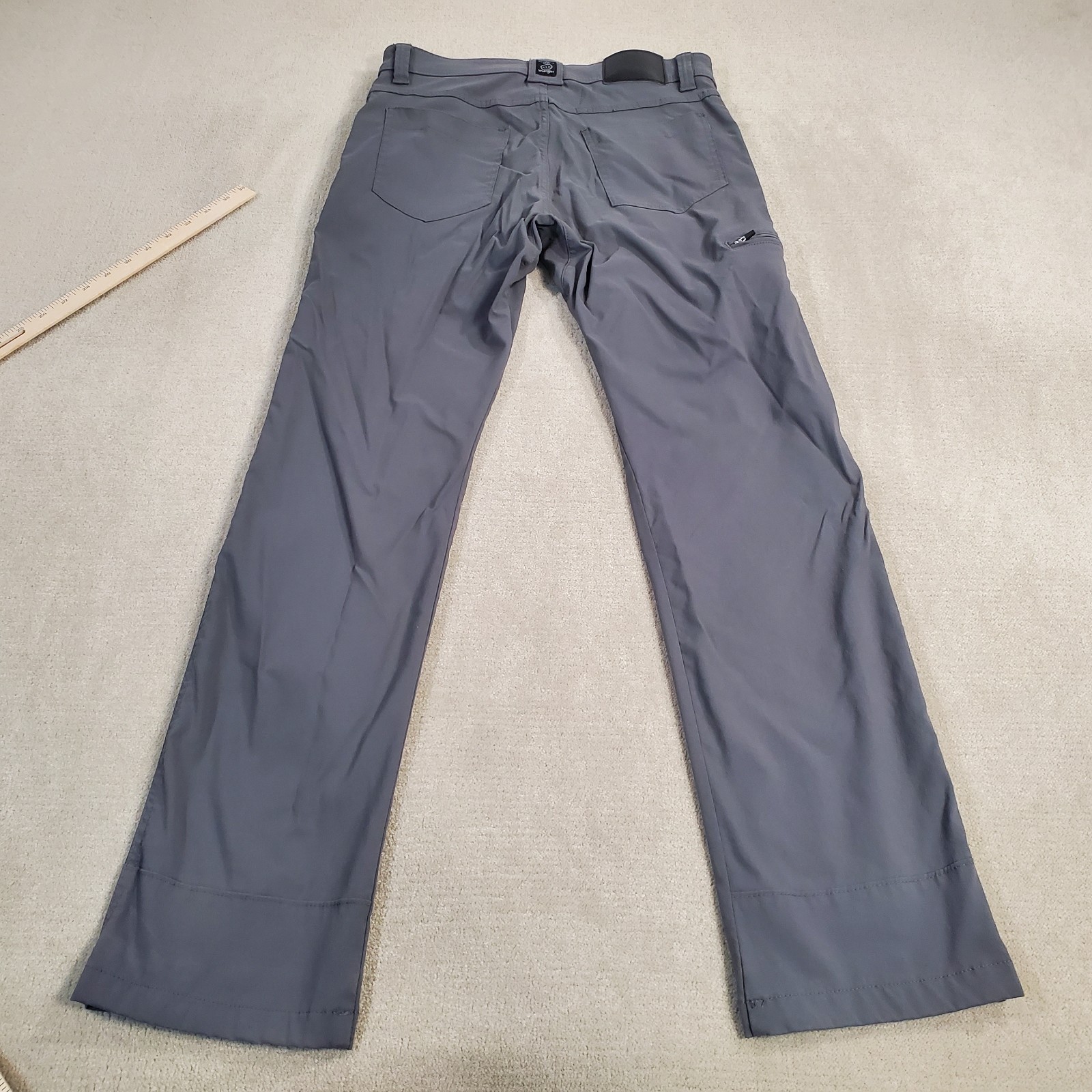 Wrangler ATG Pants Mens 32x32 Gray Hiking Lightweight Performance Stretch Tech *