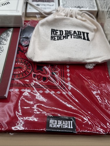 Red Dead Redemption II 2 Collector's Edition Box Complete NO GAME - SEALED ITEMS - Picture 3 of 24