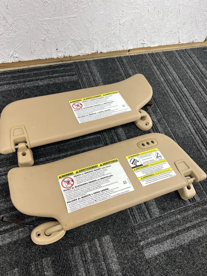 Parasol OEM 2011-2016 Ford F250 F350 F450 F550 beige bronceado con juego de iluminación Foto 2 de 4