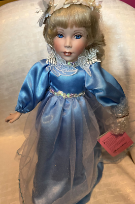 Paradise Galleries 14