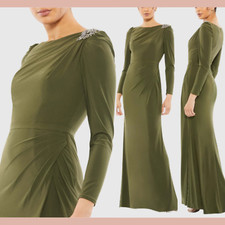NWD IEENA Mac Duggal [ 10 ] 55695 Boat Long Sleeve Jersey Trumpet Gown Oliv J947