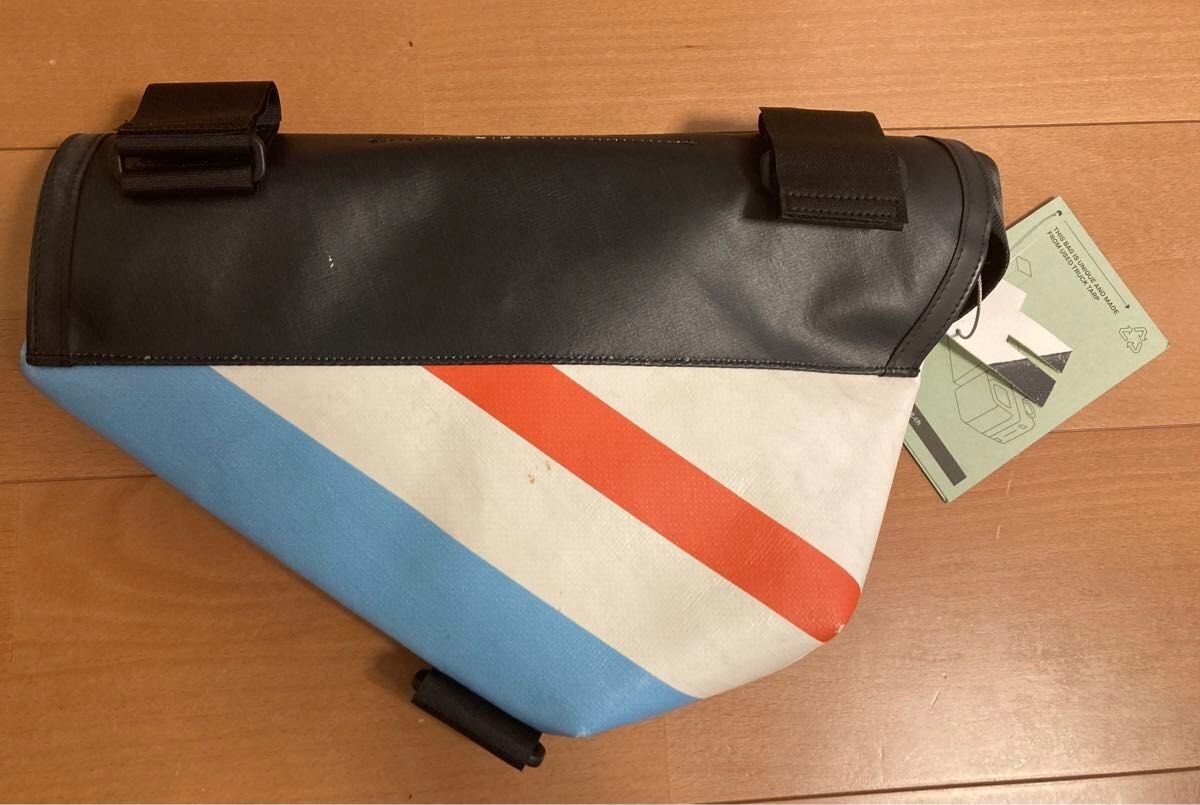 FREITAG F713 KNIGHT RIDER F-CUT / Black Blue White RED FREITAG F713 KNIGHT RIDER F-CUT / Black Blue White RED