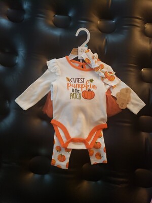 Baby's First Thanksgiving! Custest Pumpkin In The Patch Piece