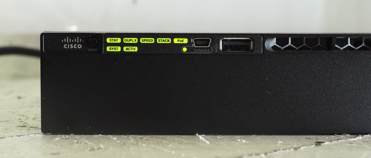 Cisco WS-C3650-24PS-S V05 3650 Poe Gigabit 24 Ports Catalyst