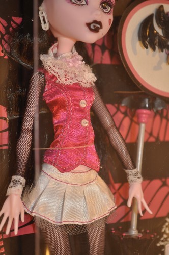 Monster High Draculaura Vampire Fashion Doll Wave 1-2012 Release-BBC69-Fabulous