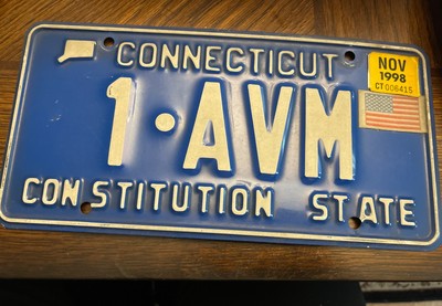 1990 s Vintage CONNECTICUT VANITY LICENSE PERSONALIZED TAG 1 AVM