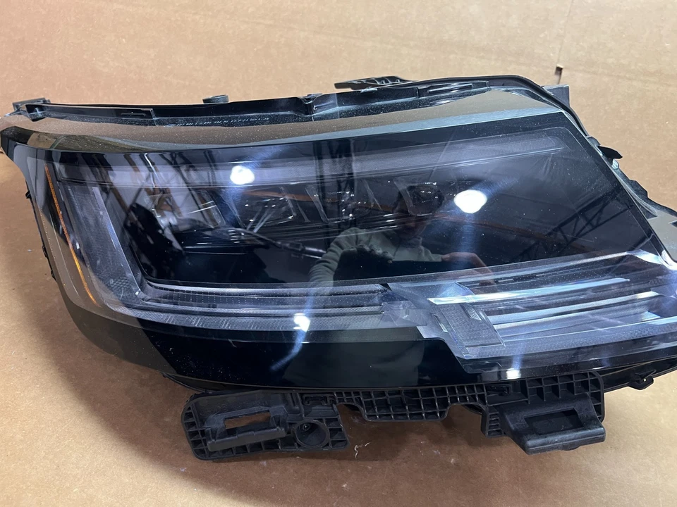 OEM 2023 2024 2025 LAND ROVER RANGE ROVER FARO LED PROYECTOR CUÁDRUPLE DERECHO DIESTRO Foto 3 de 4