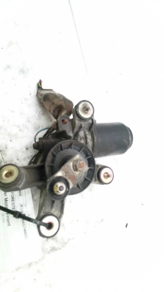 Motor limpiaparabrisas usado se adapta a: Subaru Forester 1999 grado A Foto 3 de 4