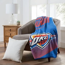NBA Officially Licensed Oklahoma City Thunder 60" x 80" Microfiber Throw Blanket