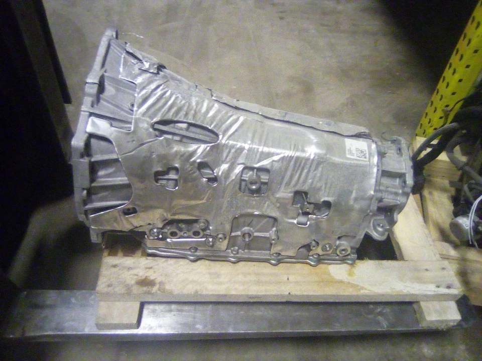 Automatic Transmission 10 Speed 4WD 6.2L Fits 22-23 ESCALADE 2965450 - Image 3 of 4