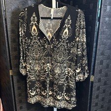 *SALE* Honeyme Elegant Black and Cream Women's Tunic Top S