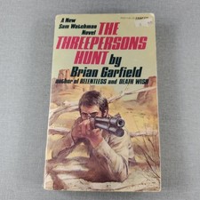 The Threepersons Hunt by Brian Garfield ~ Sam Watchman 1975 Vtg Paperback Book