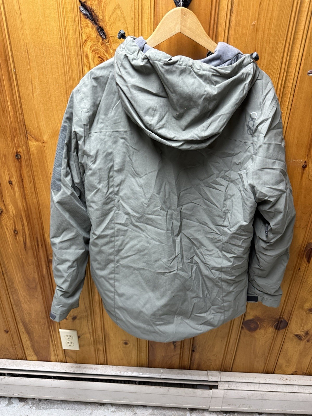 Eberlestock Thunderbolt Mountain Parka Large - image 3