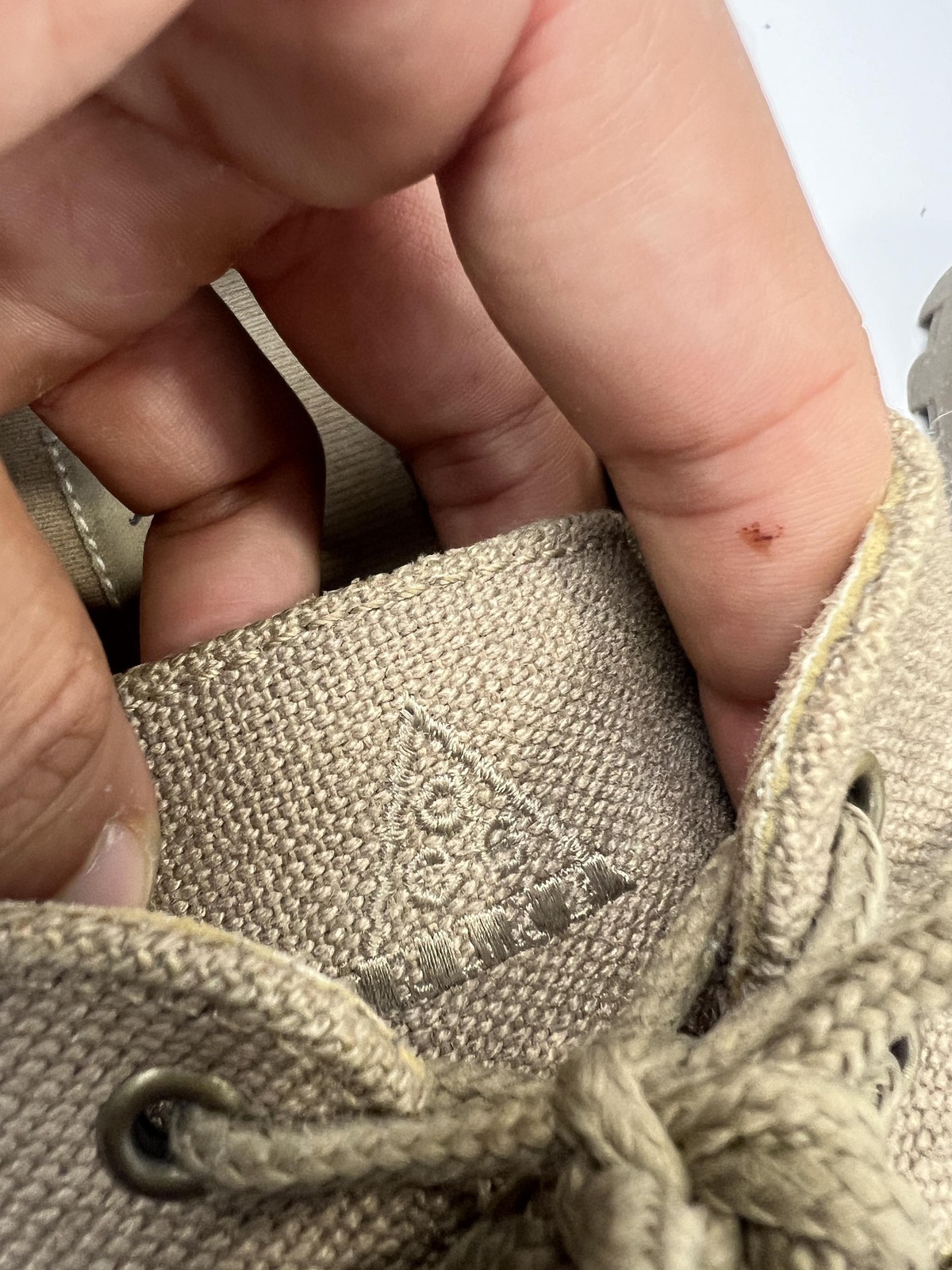 Nike ACG Shoes Mens Size 11.5 Brown Canvas Trail Hiking Sneakers 165011-221 thumbnail 5