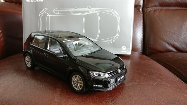 vw golf mk7 diecast model