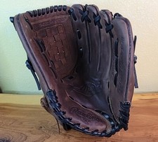 Rawlings RBG36DB 12.5 in RHT Baseball Glove  Full Grain Leather Zero Shock Tech.