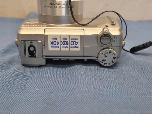 Olympus Camedia C-770 Ultra Zoom 4MP Digital Camera Untested. - Picture 4 of 8