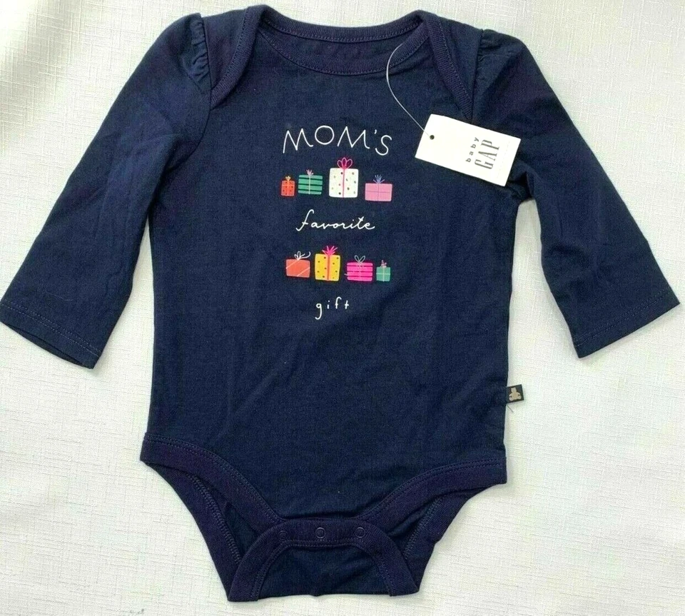 全新带标签 Gap Baby 男孩女孩 3-6 Mon Mom's Favorite 礼物 圣诞紧身衣裤套装 — 第 2/4 张图片
