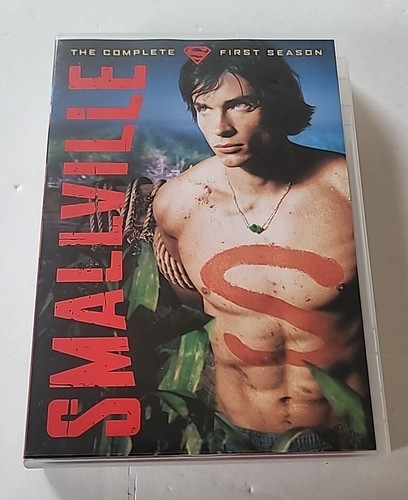 Smallville: the Complete First Season (DVD, 2008) - Picture 4 of 6